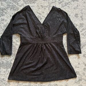 Express Black Metallic v-neck and v-back synched waist top and 3/4 sleeve Size L